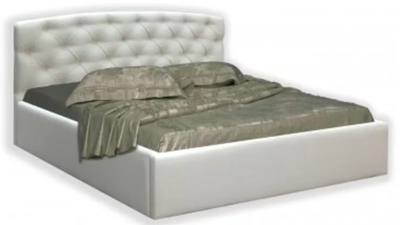 Кровать Аркадия и подушки